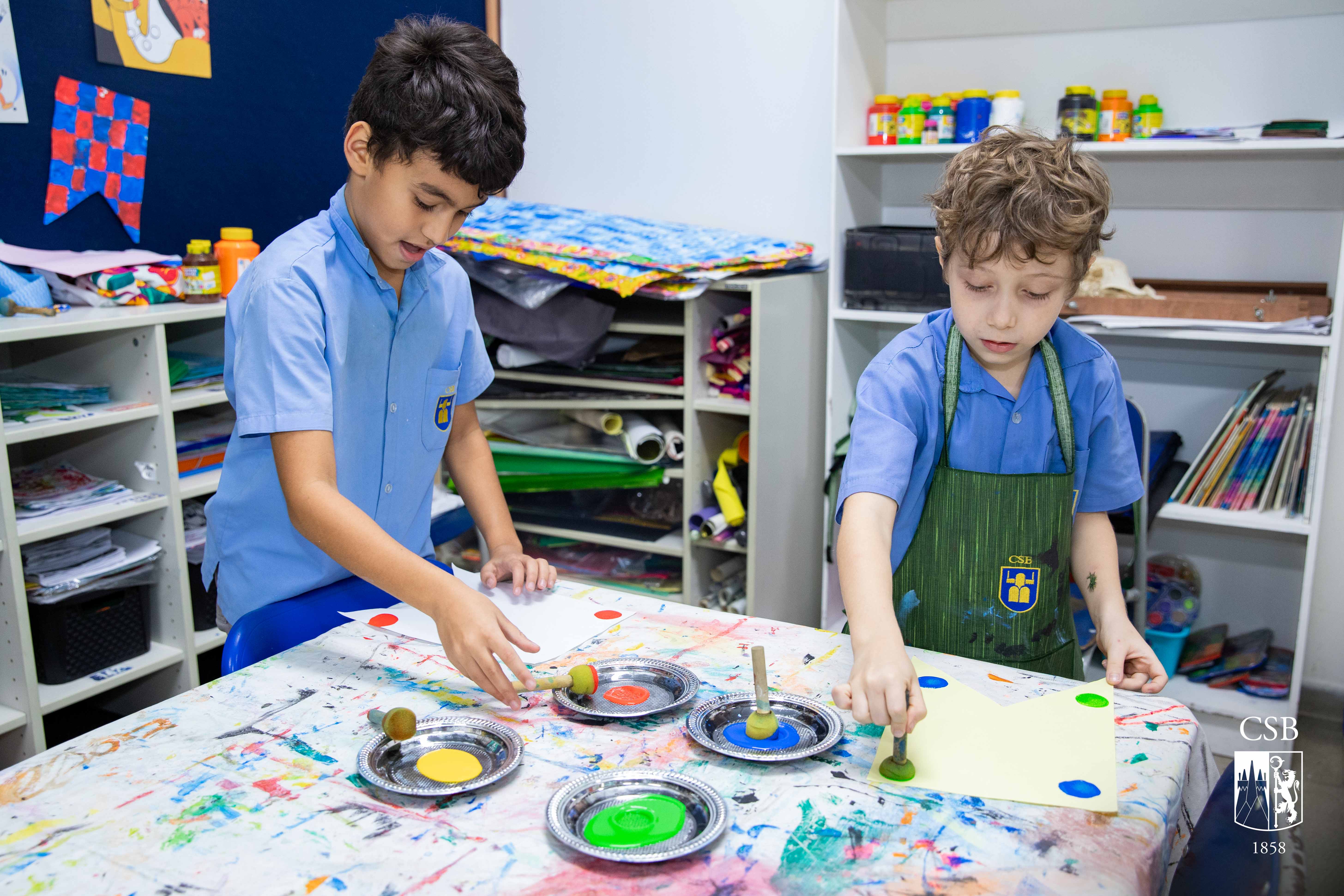 2º ano EF confecciona estandartes para a Festa Junina