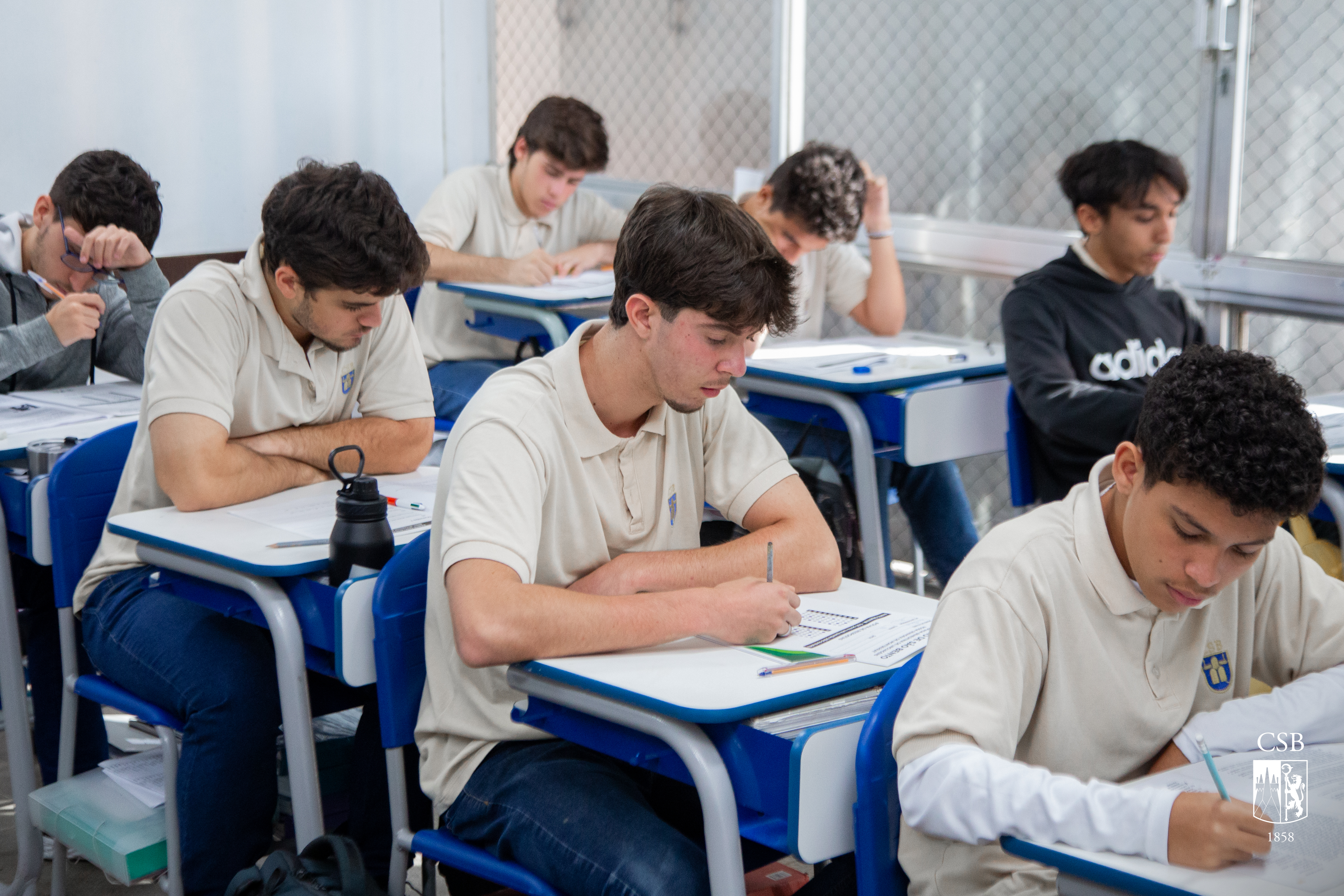 9º ano EF e Ensino Médio participam da 1ª Olimpíada Beneditina de Linguagens Nossa Senhora de Montserrat