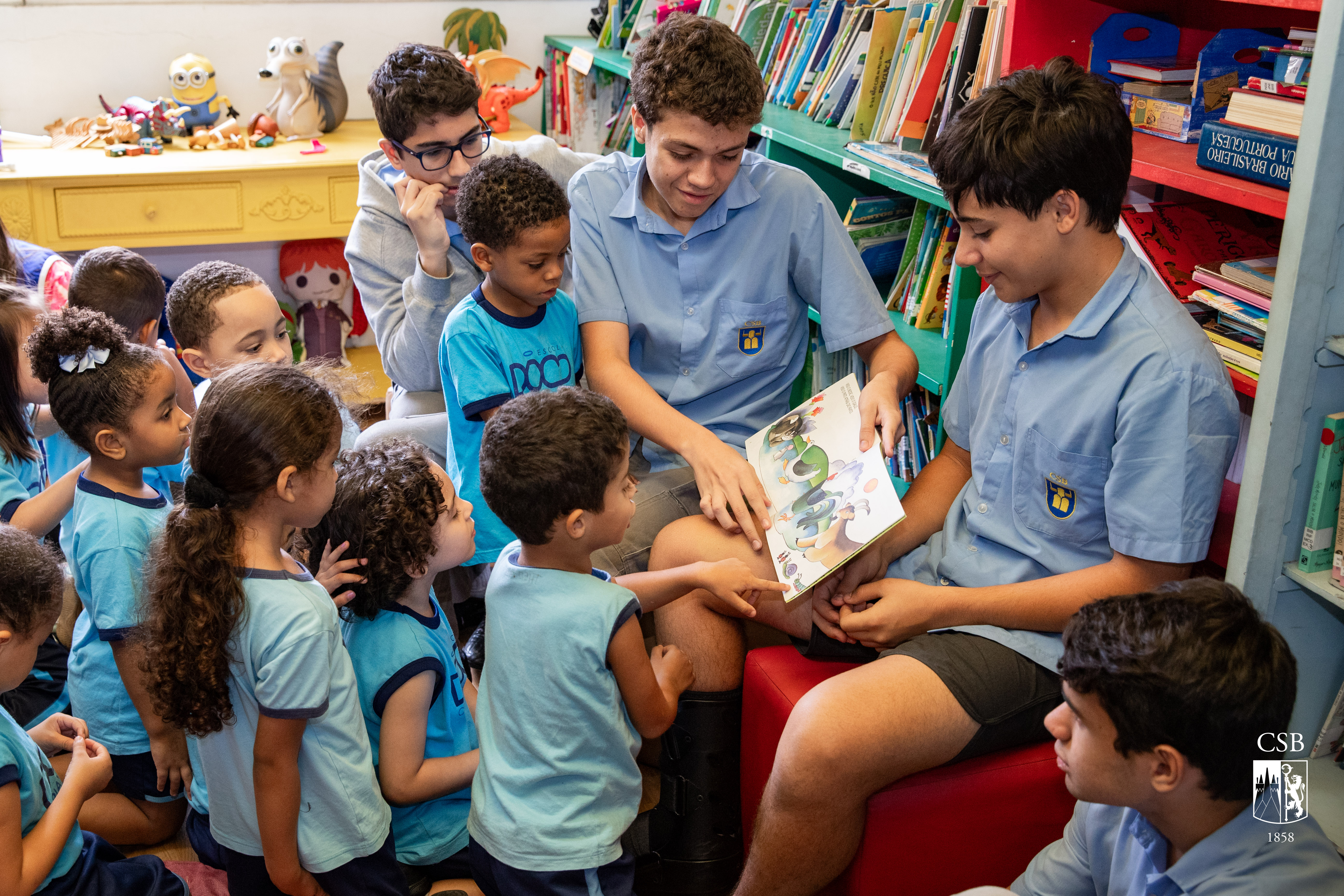 9º ano EF realiza voluntariado na Escola Dom Cipriano Chagas