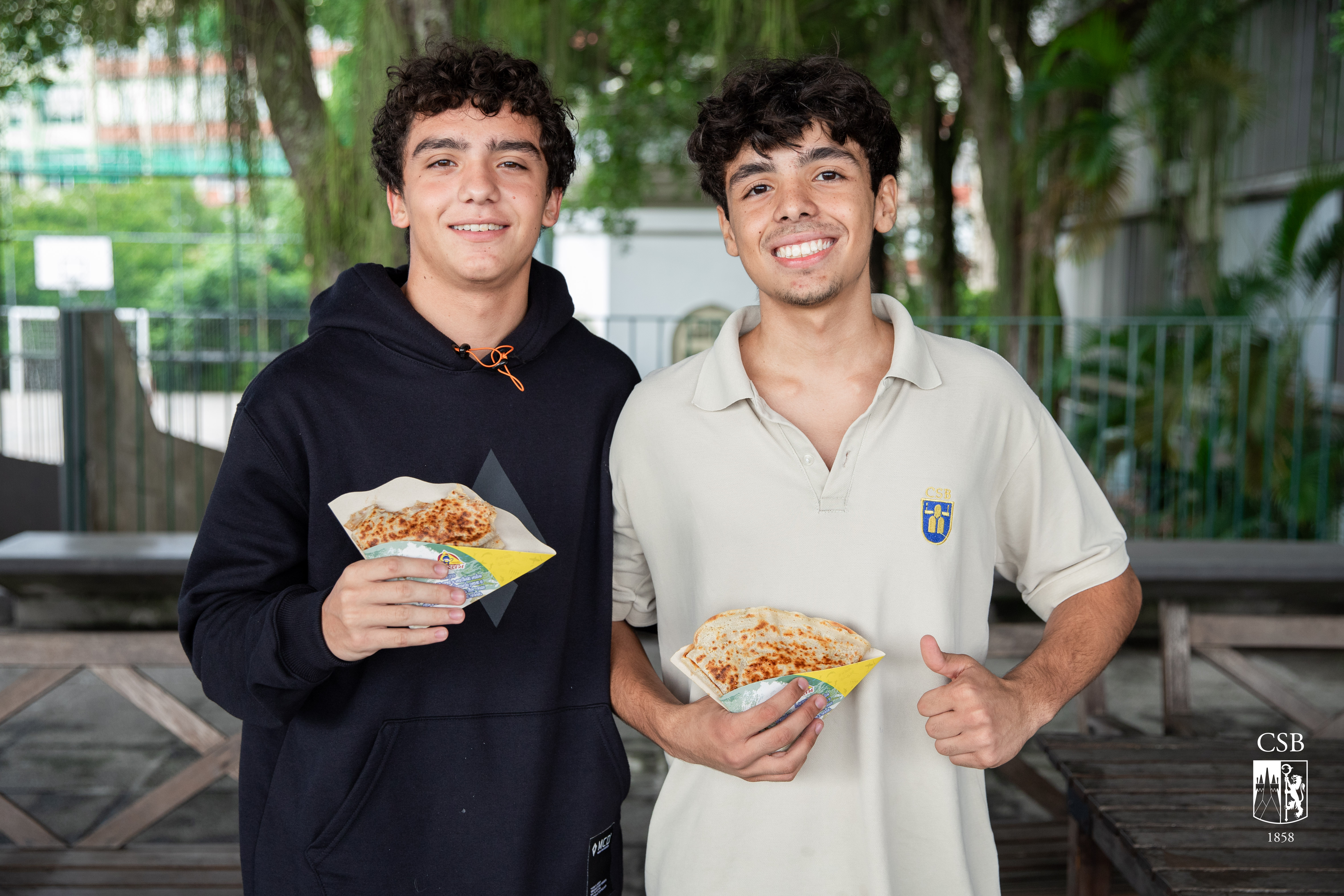 Equipe de Língua Francesa promove Journée des Crêpes